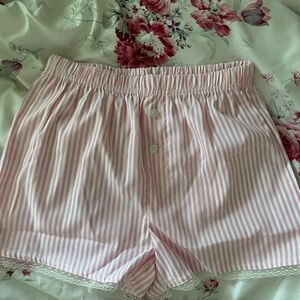 Striped women’s boxer-shorts